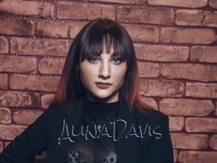AlinaDavis