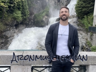 aronmusclesman Liquisexxx