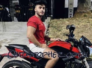 Christopher_opry
