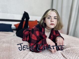 Jelie_Chatte