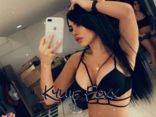 Kyliie_Foxx