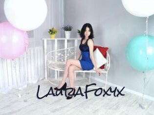 LauraFoxyx