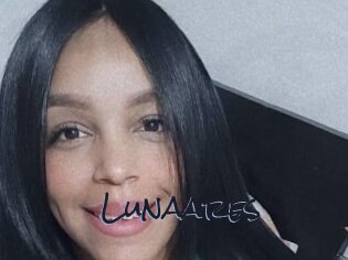 Lunaares