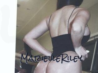 Marielle_Riley