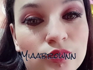 Miaabrownn