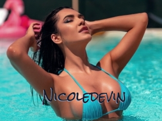 nicoledevin Liquisexxx