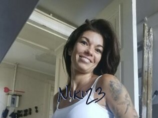 Niki23