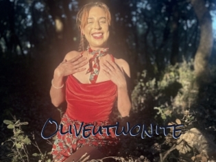 Oliveutwonite