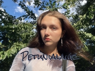 Petunialaur