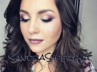 SandraSyperHot