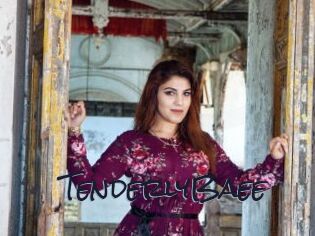 TenderlyBaee