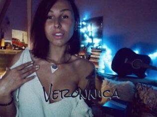 Veronnica